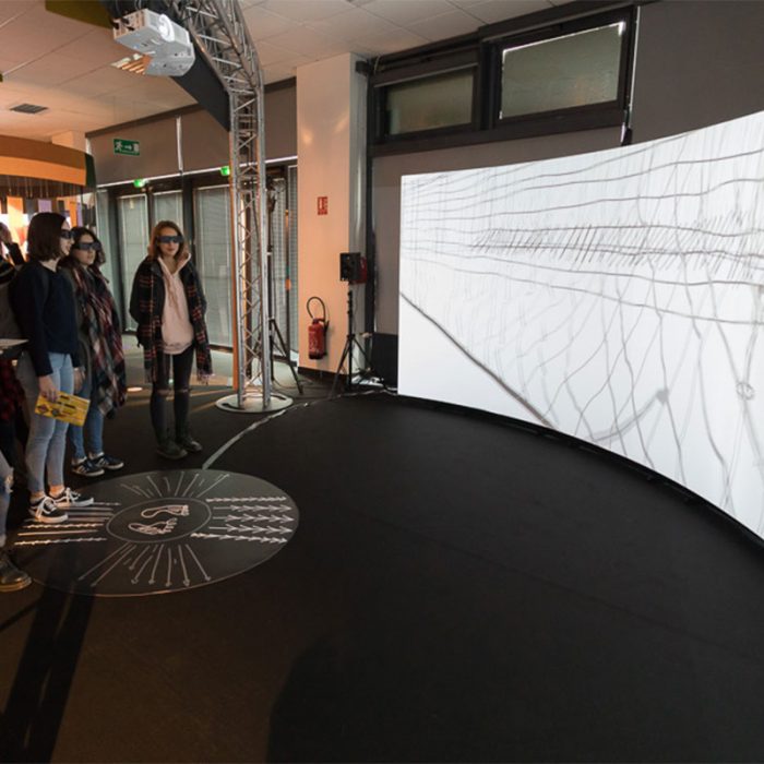 EXPERIMENTA, LE SALON ET LE FORUM