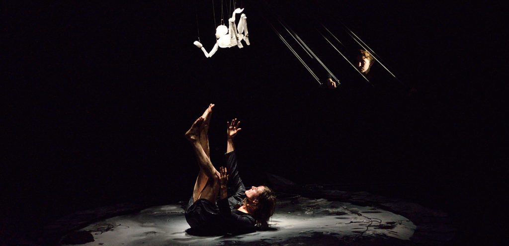 Photo du spectacle de marionnettes Anywhere de Elise Vigneron