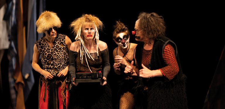 Photo du spectacle de cirque Homo Sapiens de Caroline Obin