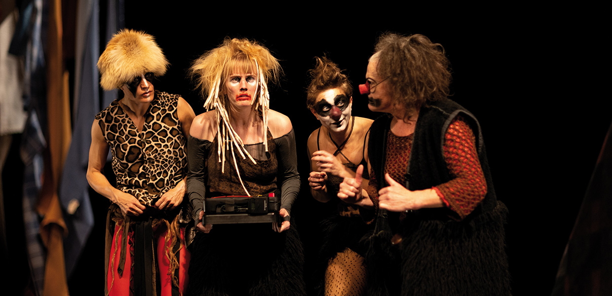 Photo du spectacle de cirque Homo Sapiens de Caroline Obin