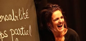 Photo bandeau de Leçon impertinente Mieux vaut en rire